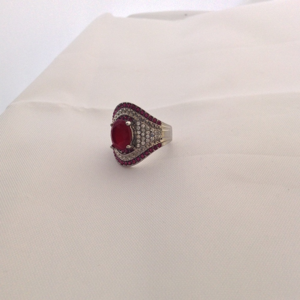Ruby Ring (NTW) - Picture 4 of 5